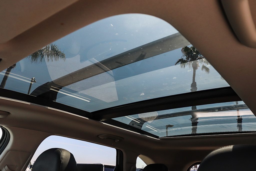 Thumbnail: 2022 Kia Sorento - 36