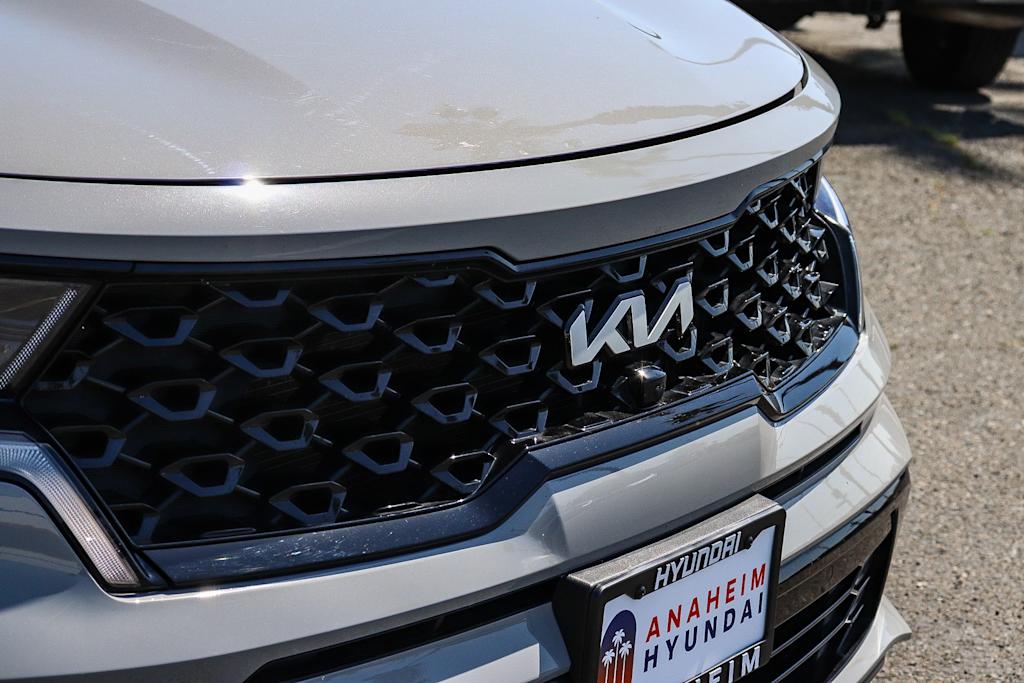 Thumbnail: 2022 Kia Sorento - 18