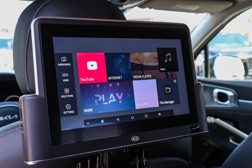 Thumbnail: 2022 Kia Sorento - 28