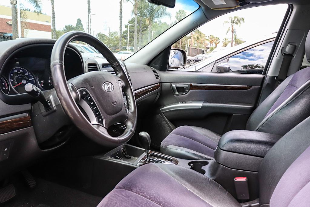Thumbnail: 2012 Hyundai Santa Fe - 2