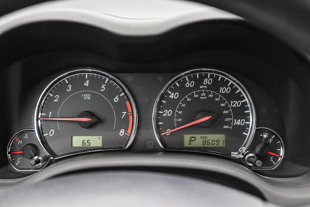 Thumbnail: 2013 Toyota Corolla - 15