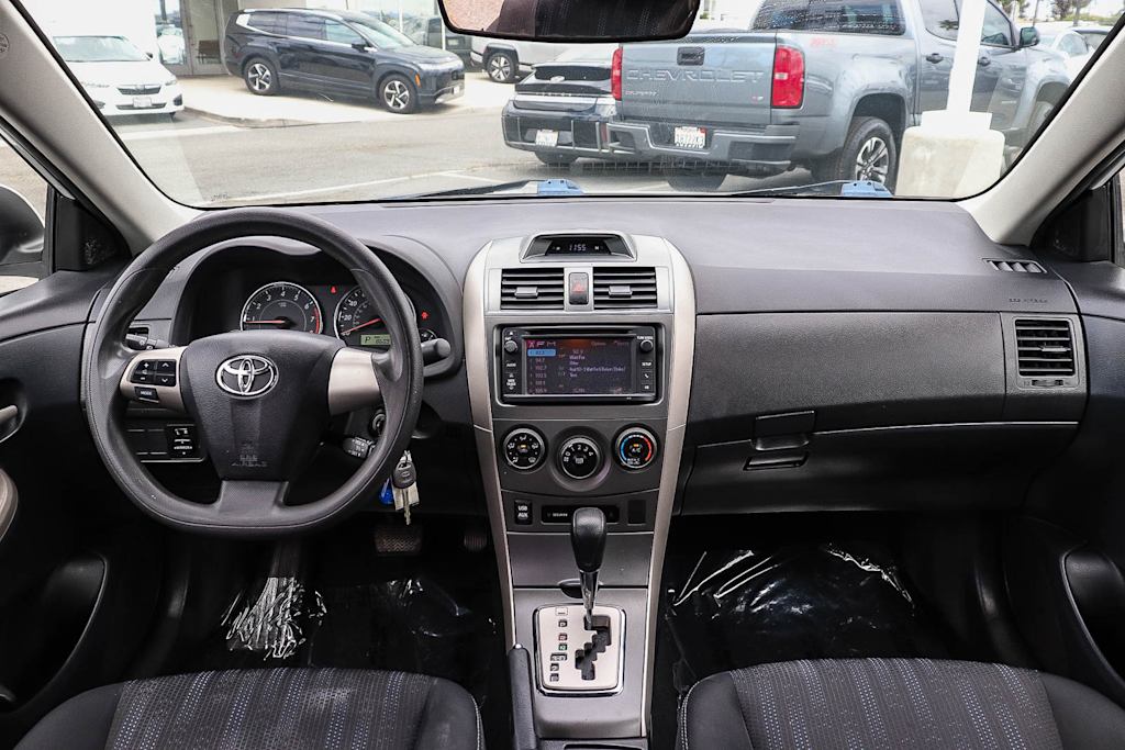 Thumbnail: 2013 Toyota Corolla - 2