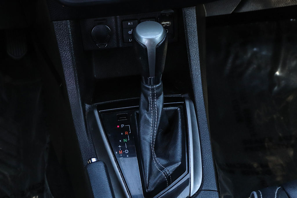 Thumbnail: 2016 Toyota Corolla - 13