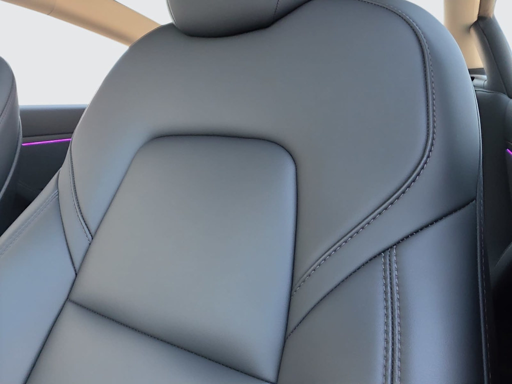Thumbnail: 2023 Tesla Model 3 - 9