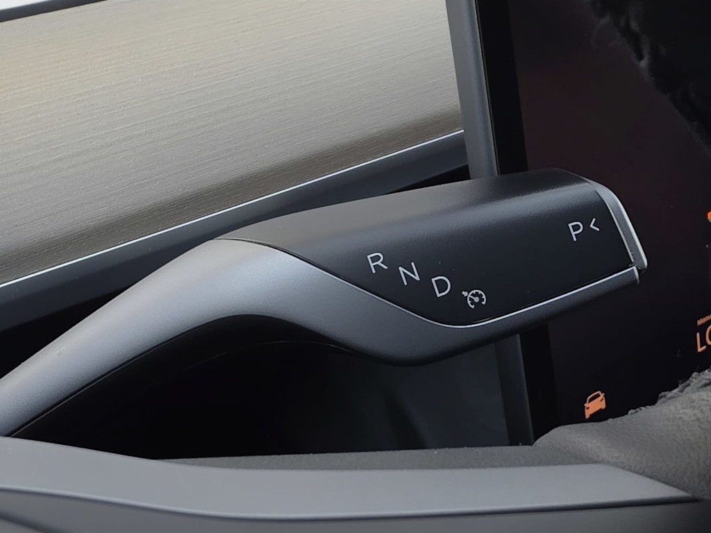 Thumbnail: 2023 Tesla Model 3 - 21