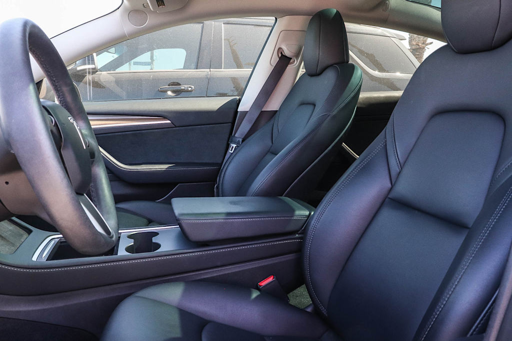Thumbnail: 2023 Tesla Model 3 - 8