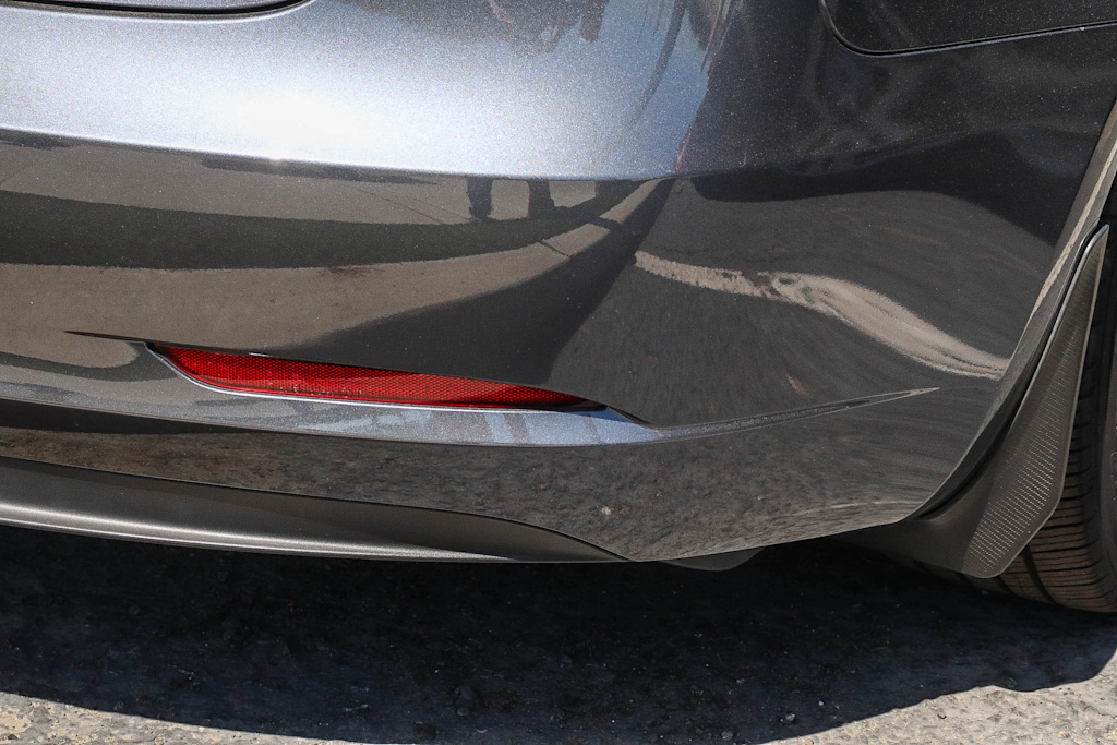 Thumbnail: 2023 Tesla Model 3 - 19