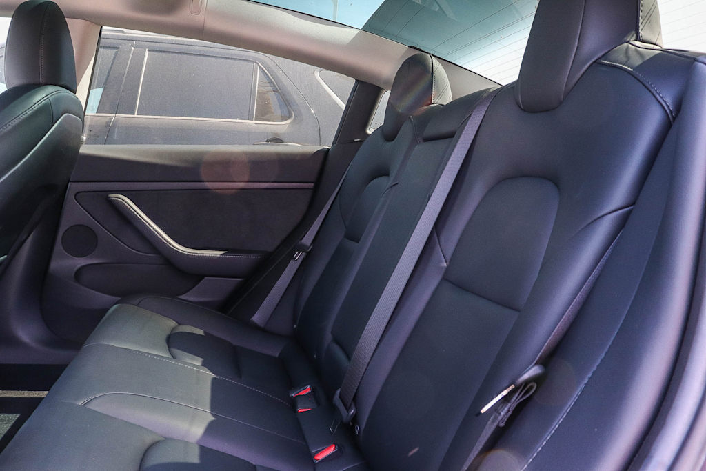 Thumbnail: 2023 Tesla Model 3 - 10