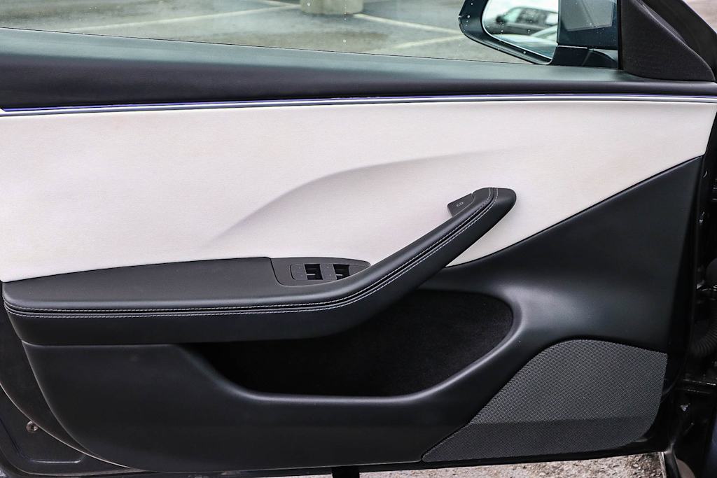 Thumbnail: 2024 Tesla Model 3 - 24