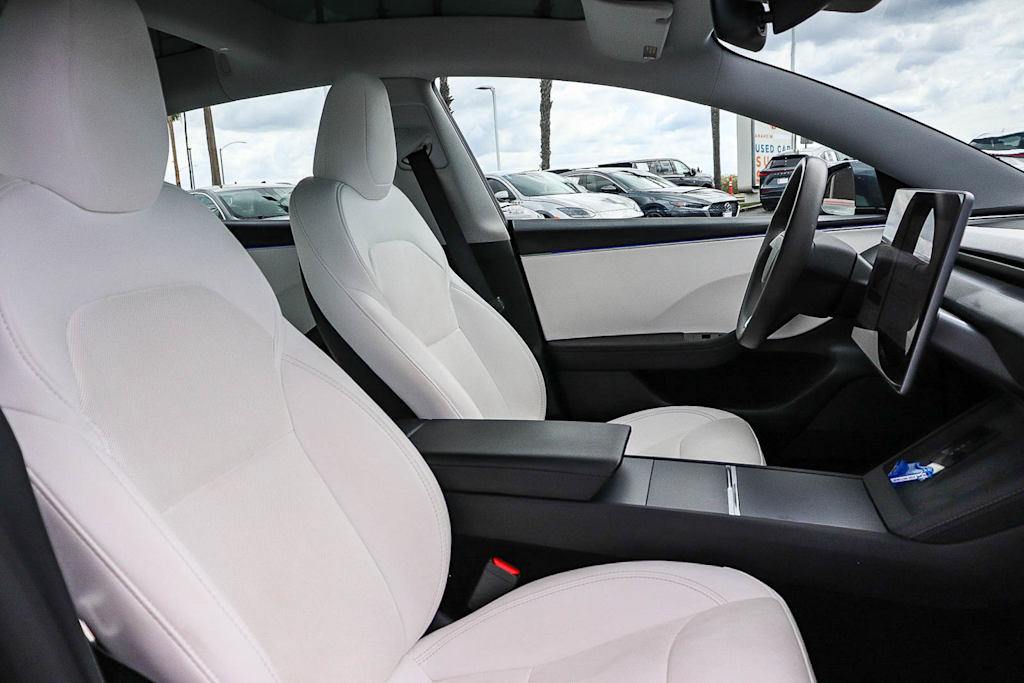 Thumbnail: 2024 Tesla Model 3 - 8