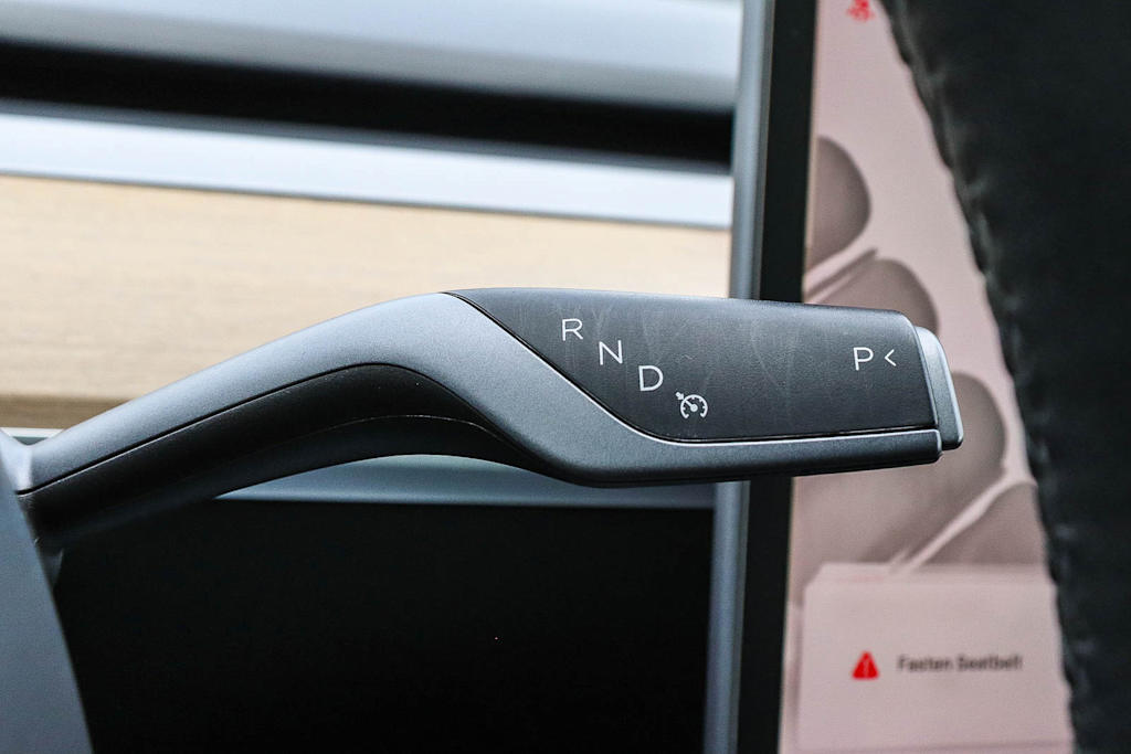 Thumbnail: 2023 Tesla Model 3 - 25