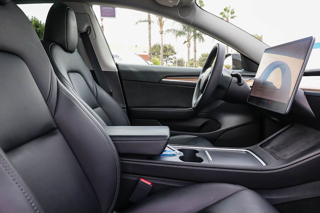Thumbnail: 2023 Tesla Model 3 - 9