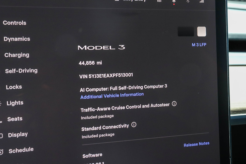 Thumbnail: 2023 Tesla Model 3 - 13