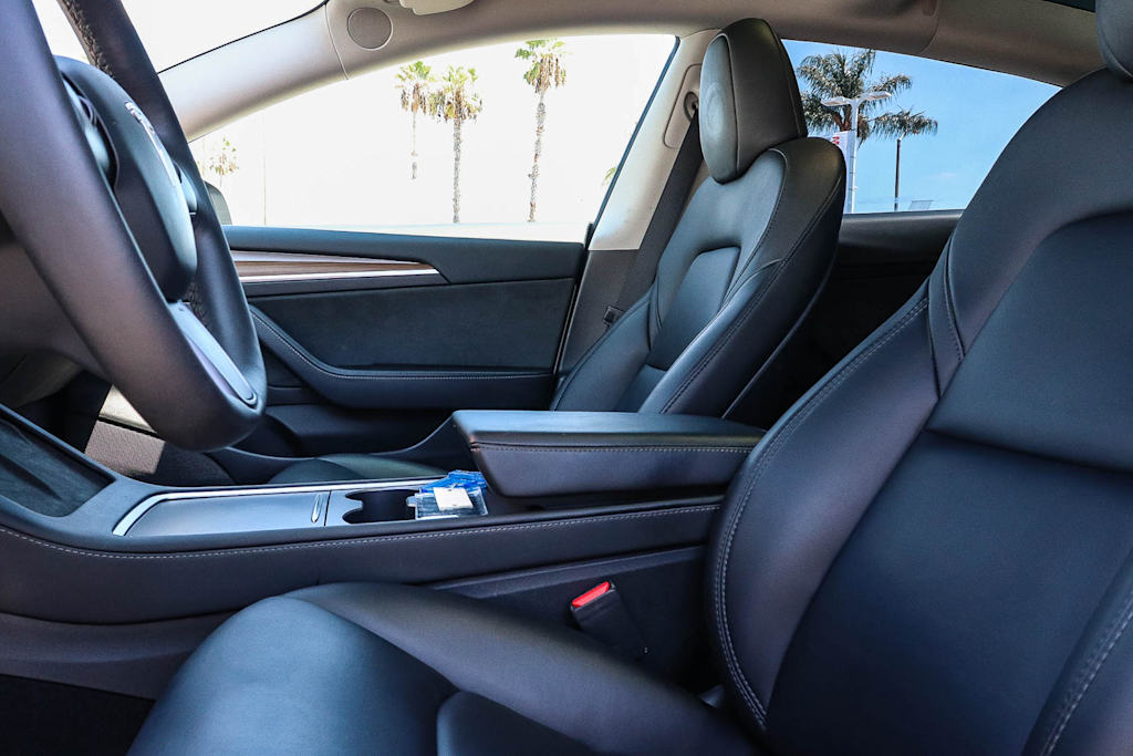 Thumbnail: 2023 Tesla Model 3 - 10