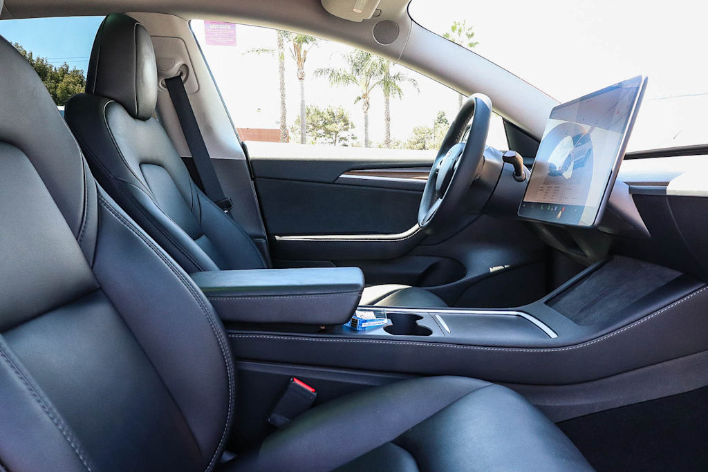 Thumbnail: 2023 Tesla Model 3 - 9
