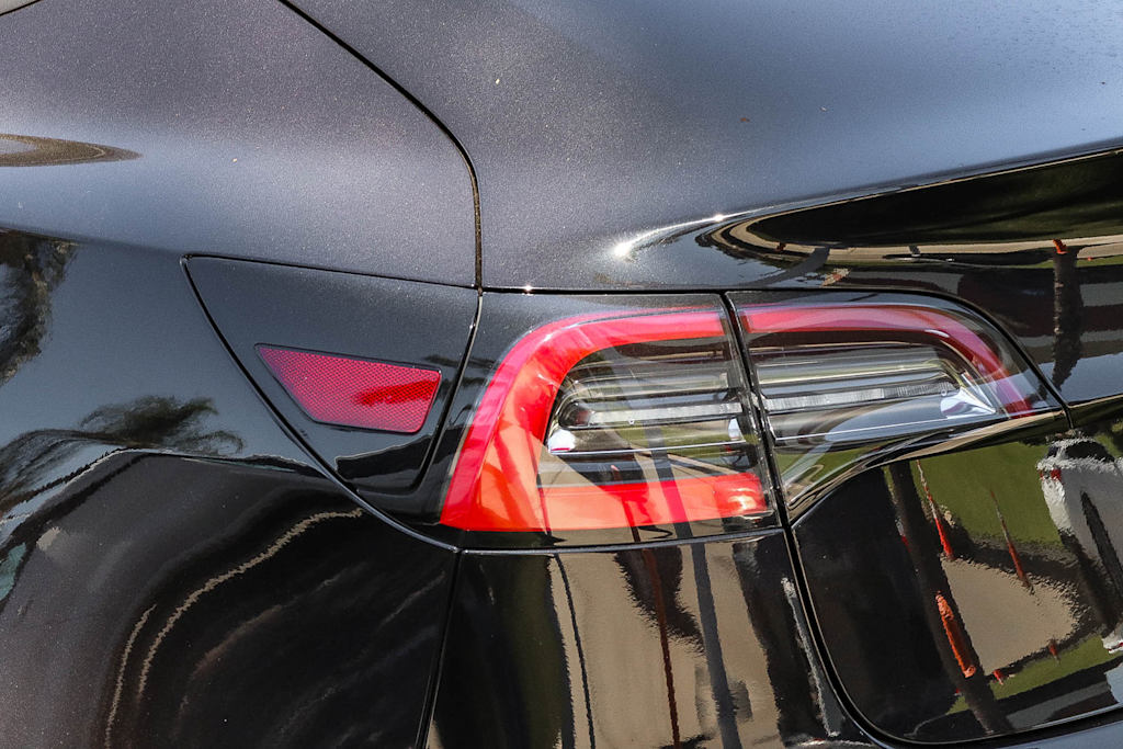 Thumbnail: 2018 Tesla Model 3 - 18