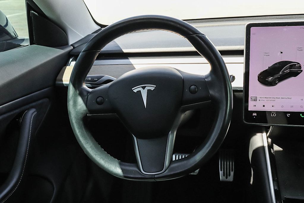 Thumbnail: 2018 Tesla Model 3 - 8