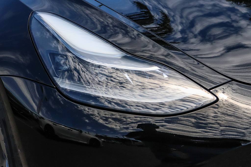 Thumbnail: 2022 Tesla Model 3 - 14