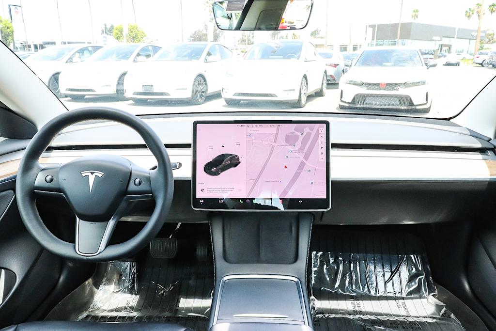 Thumbnail: 2022 Tesla Model 3 - 2