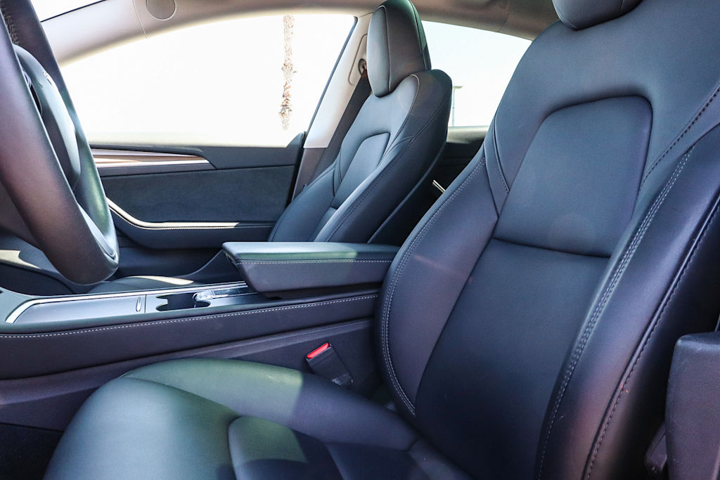 Thumbnail: 2023 Tesla Model 3 - 9