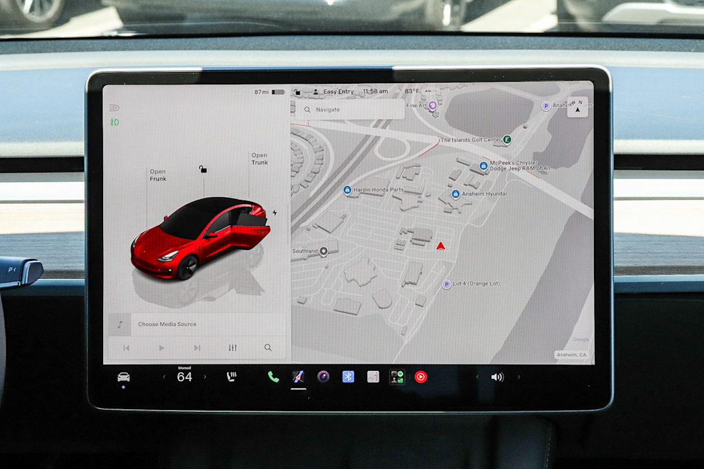 Thumbnail: 2023 Tesla Model 3 - 11
