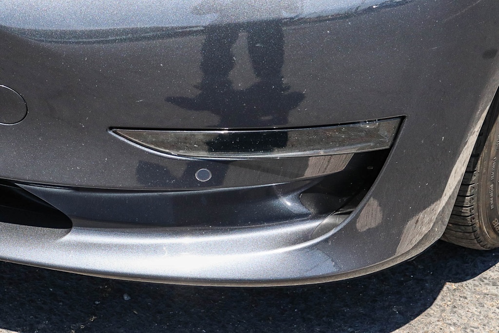 Thumbnail: 2022 Tesla Model 3 - 14
