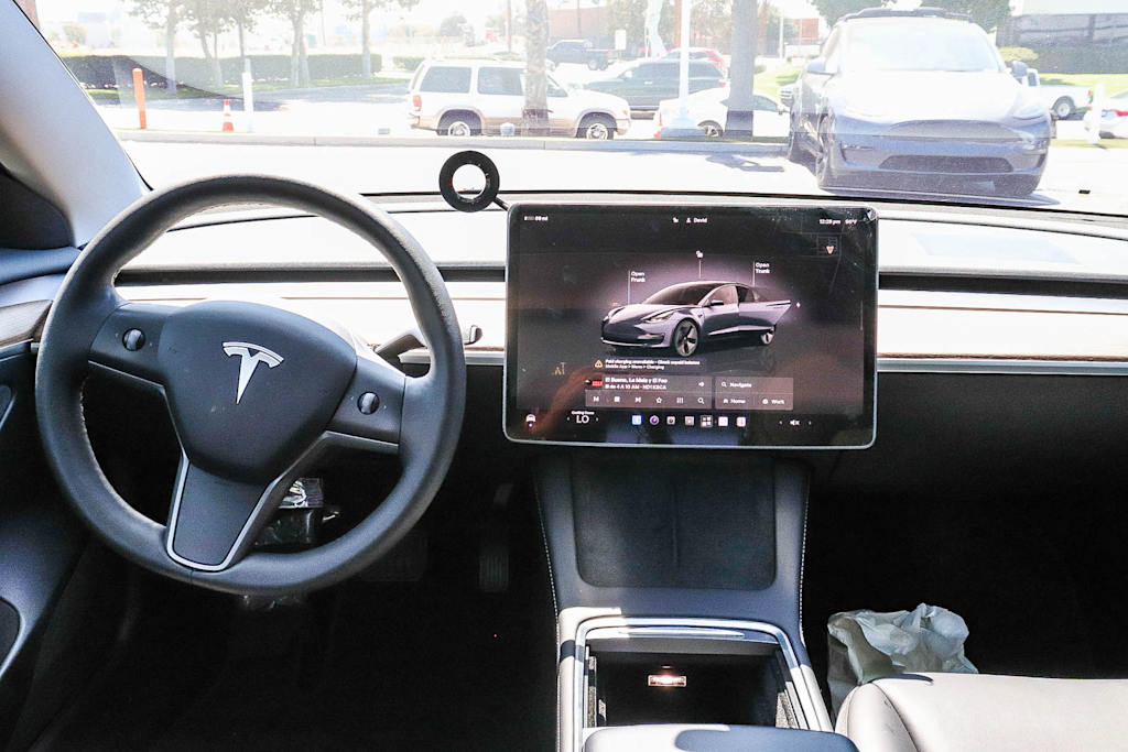 Thumbnail: 2022 Tesla Model 3 - 2