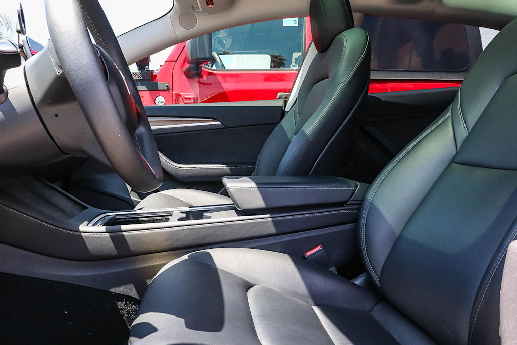 Thumbnail: 2022 Tesla Model 3 - 8