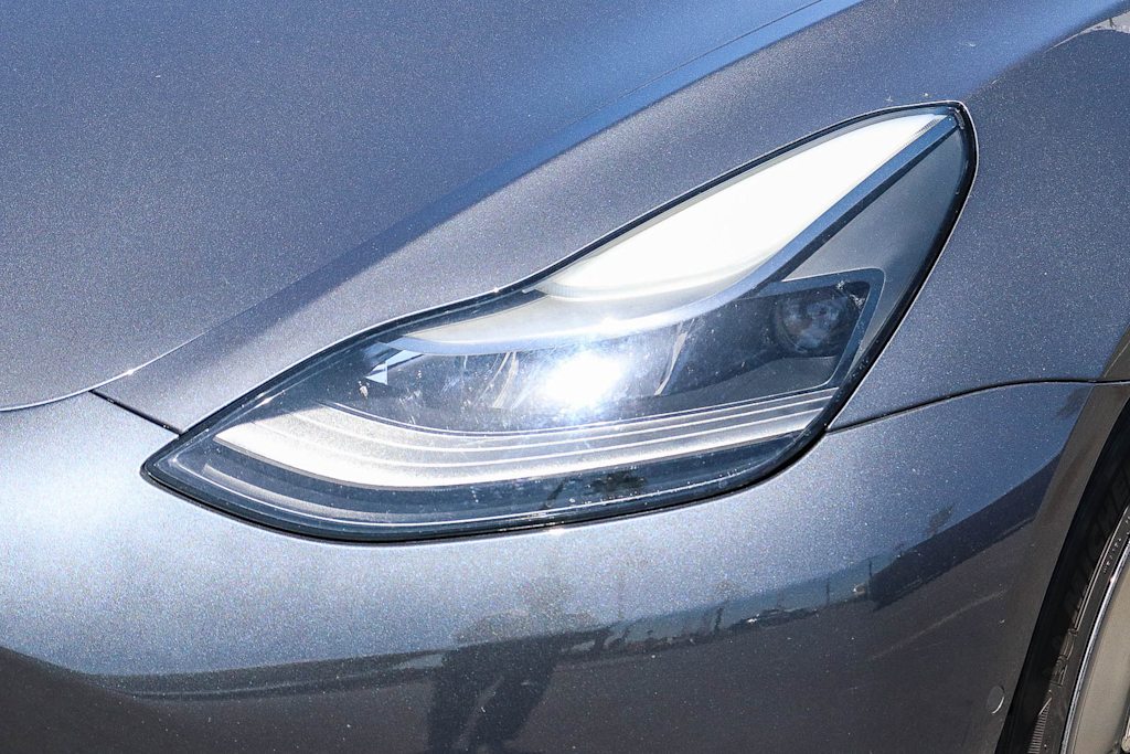 Thumbnail: 2022 Tesla Model 3 - 13
