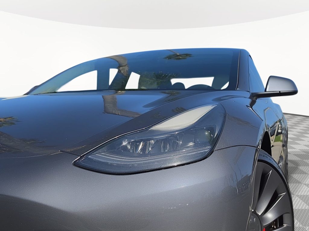 Thumbnail: 2021 Tesla Model 3 - 8