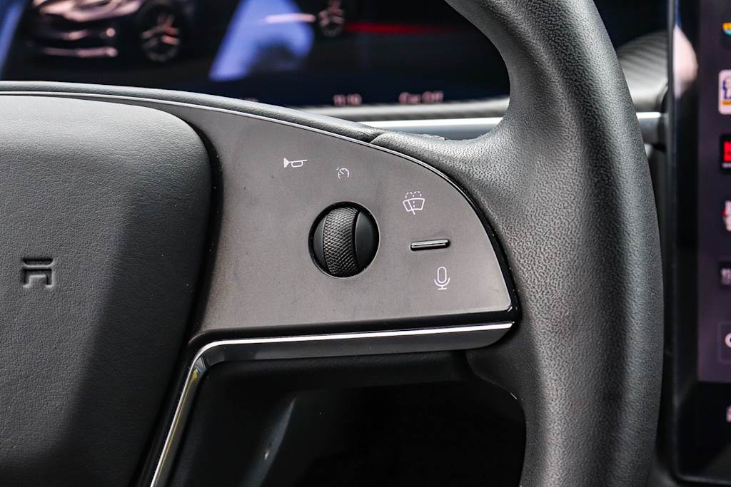 Thumbnail: 2023 Tesla Model S - 22