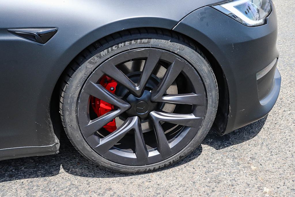 Thumbnail: 2025 Tesla Model S - 21