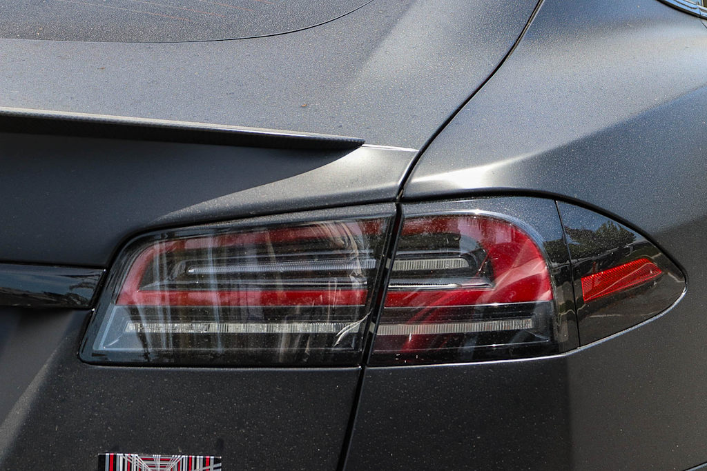 Thumbnail: 2025 Tesla Model S - 18