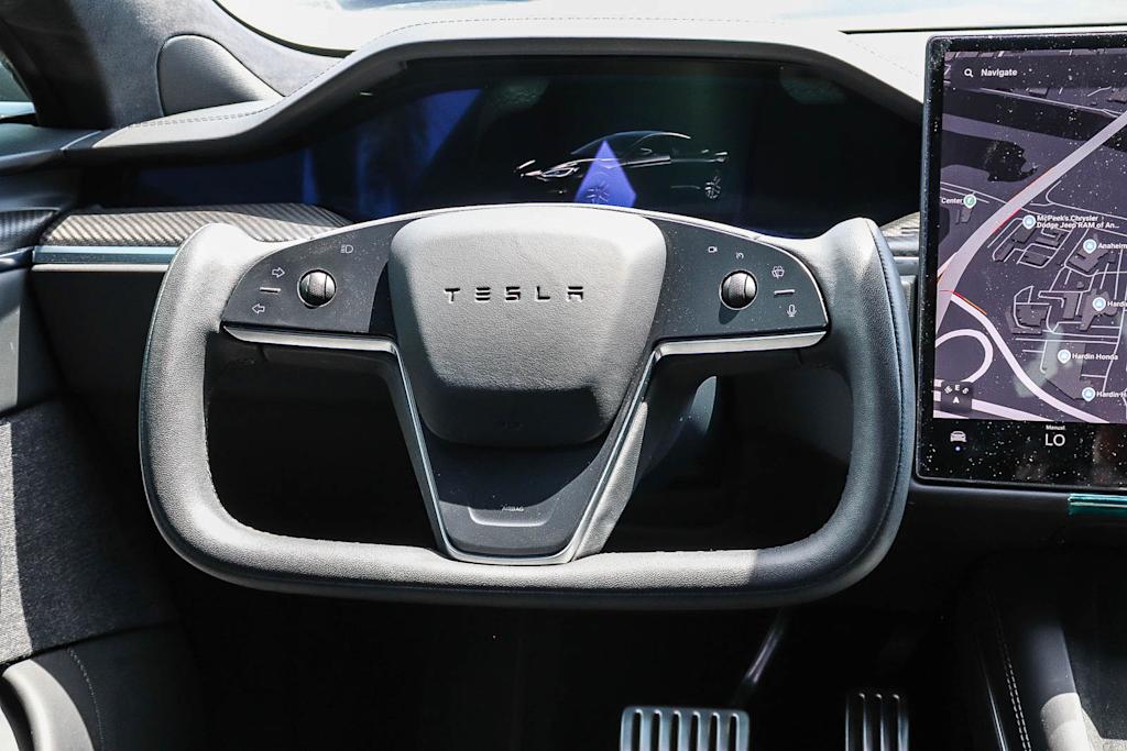Thumbnail: 2025 Tesla Model S - 7