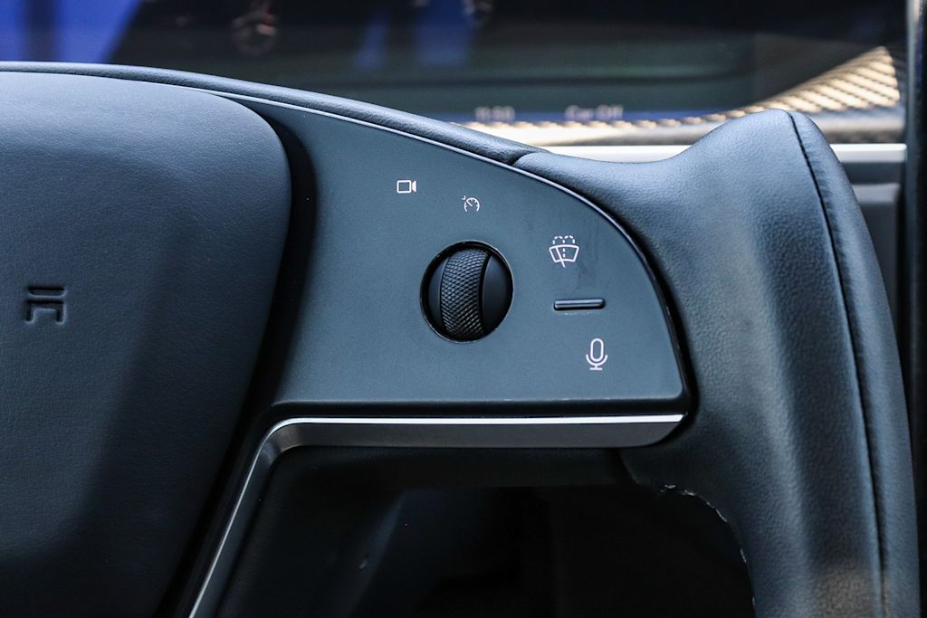Thumbnail: 2025 Tesla Model S - 24