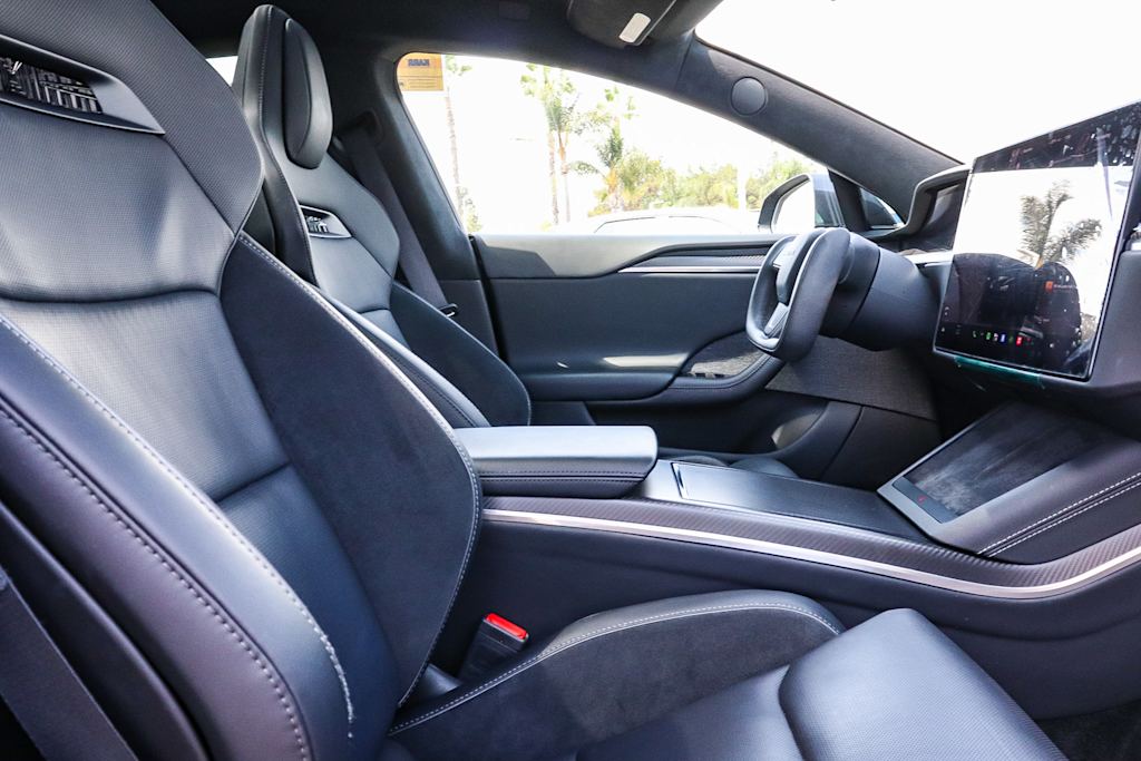 Thumbnail: 2025 Tesla Model S - 6