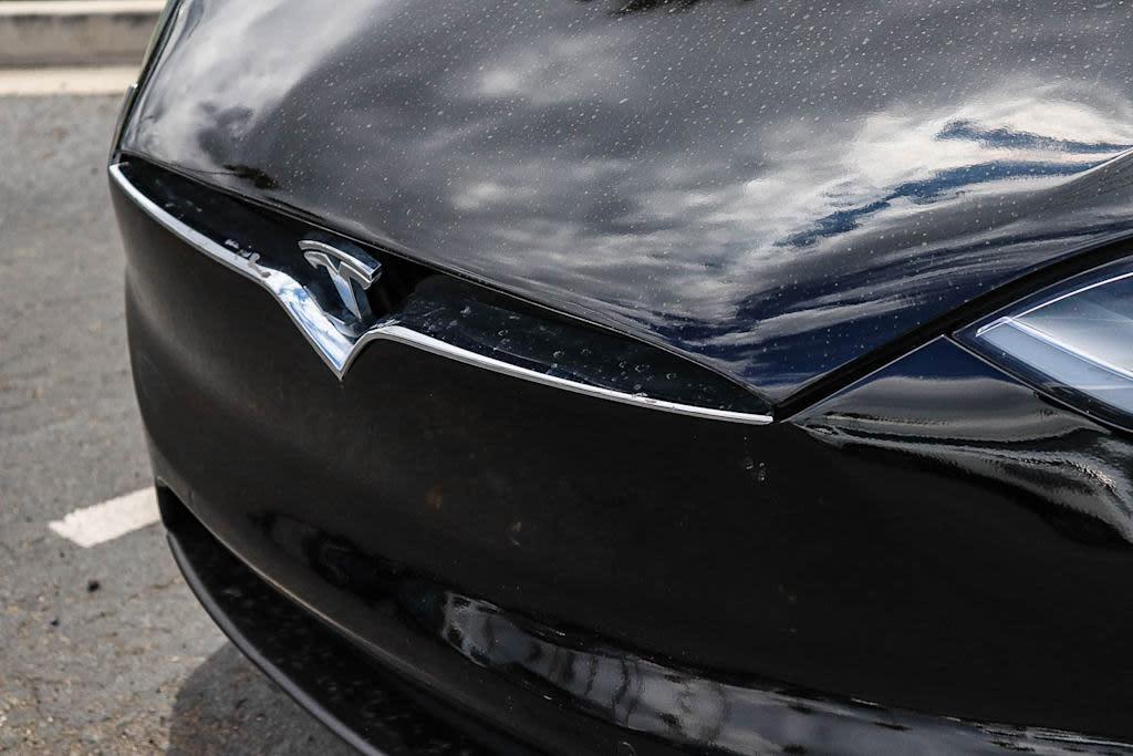 Thumbnail: 2020 Tesla Model X - 3