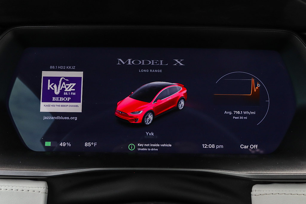 Thumbnail: 2020 Tesla Model X - 22