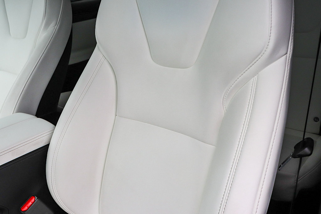 Thumbnail: 2020 Tesla Model X - 20
