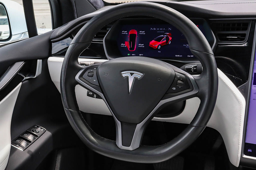 Thumbnail: 2020 Tesla Model X - 8