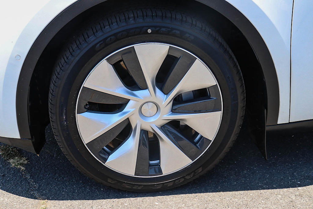 Thumbnail: 2021 Tesla Model Y - 19