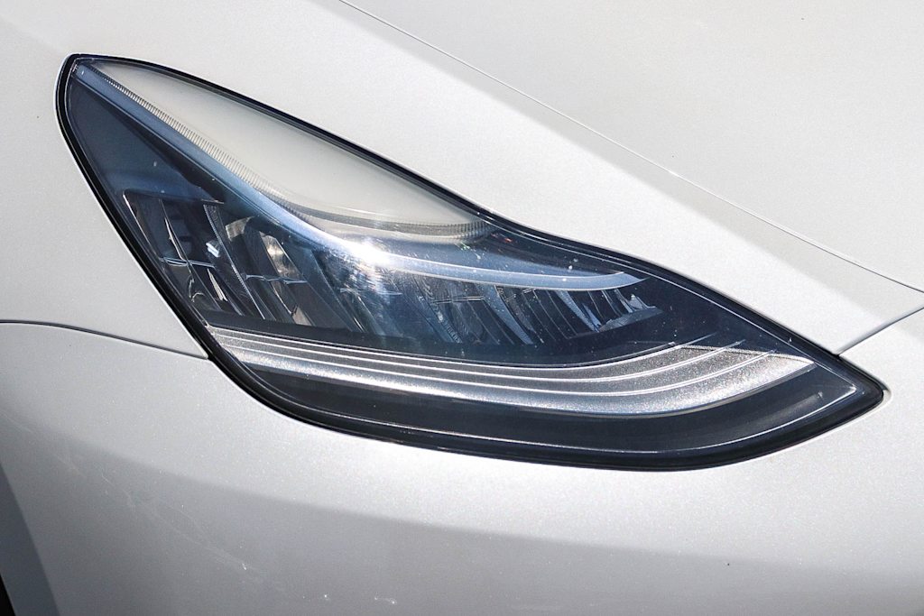 Thumbnail: 2021 Tesla Model Y - 15