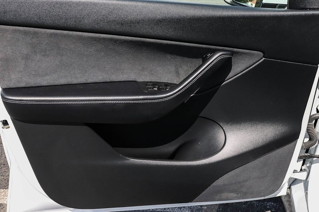 Thumbnail: 2021 Tesla Model Y - 22