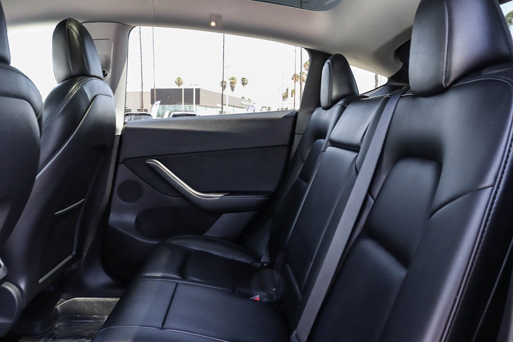 Thumbnail: 2021 Tesla Model Y - 10