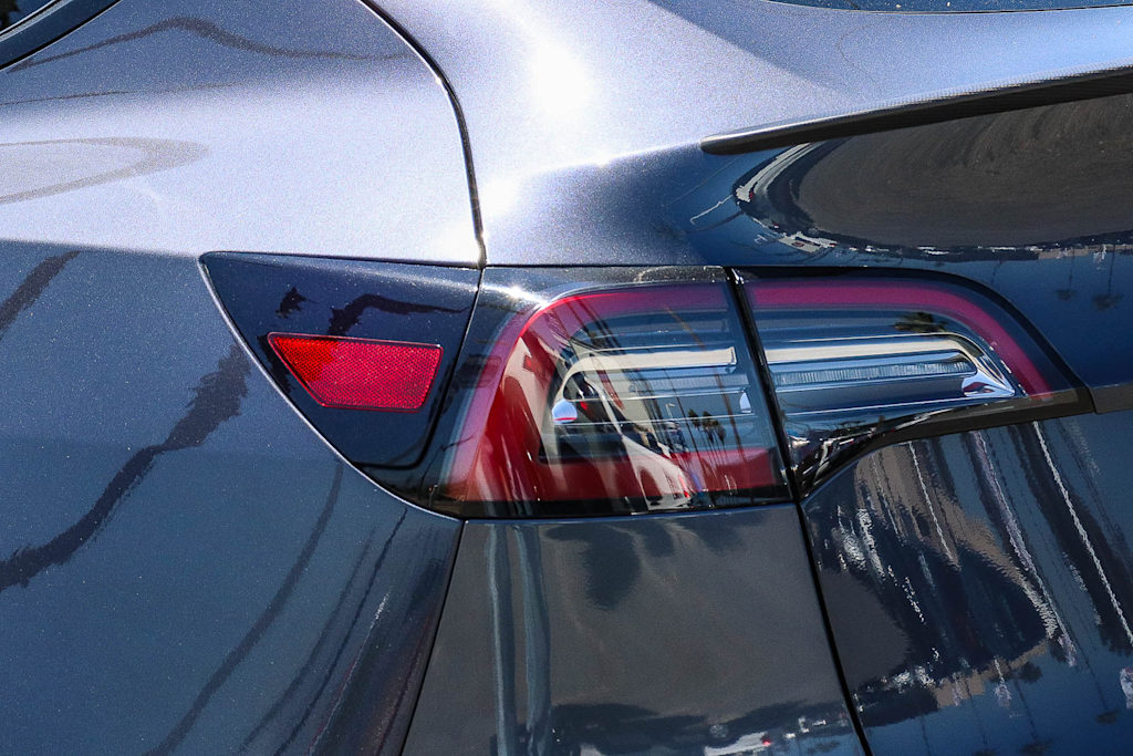 Thumbnail: 2021 Tesla Model Y - 18