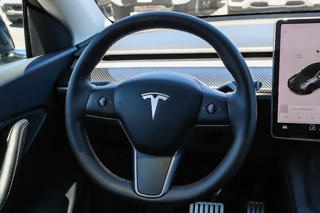 Thumbnail: 2021 Tesla Model Y - 7