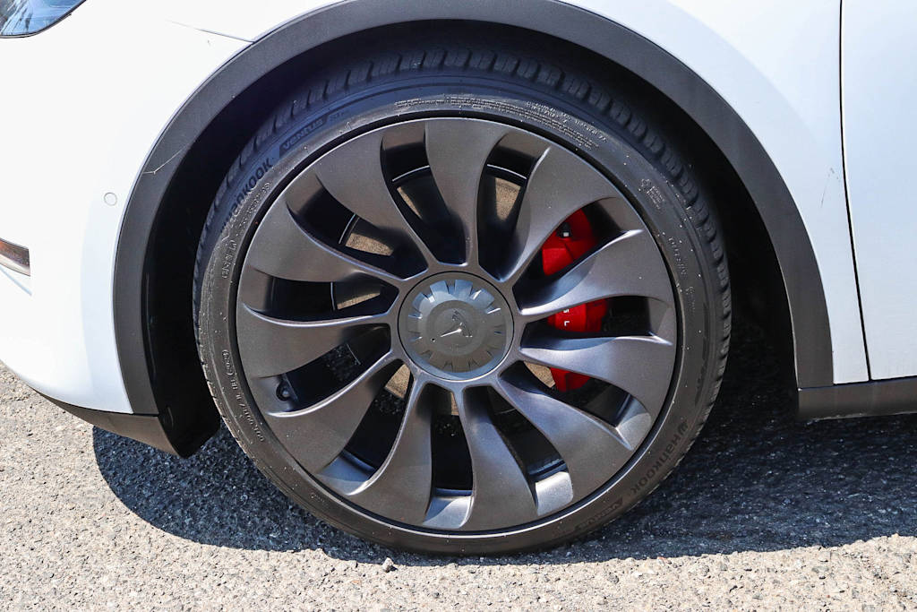 Thumbnail: 2021 Tesla Model Y - 19