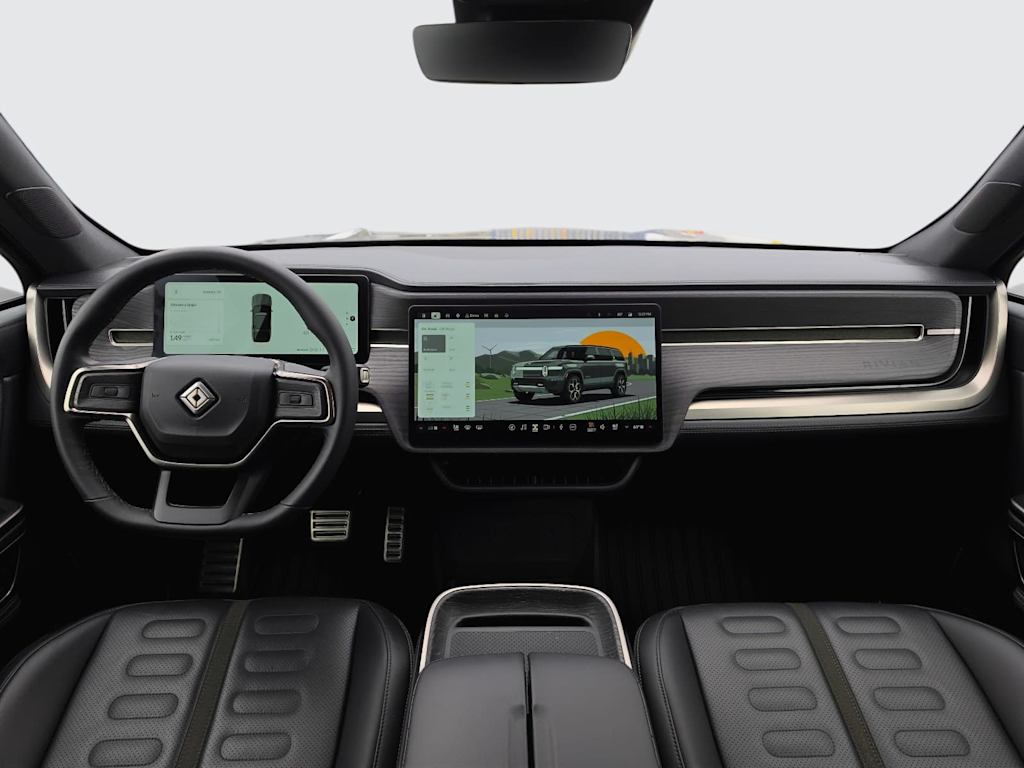 Thumbnail: 2023 Rivian R1S - 2