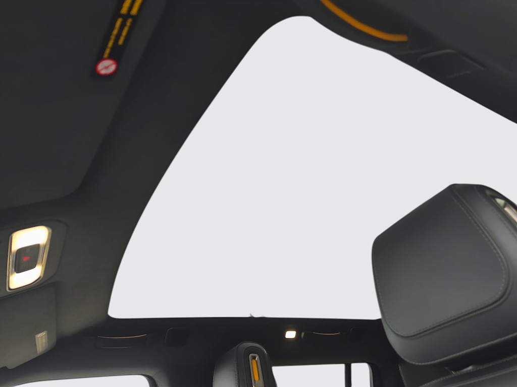Thumbnail: 2023 Rivian R1S - 26