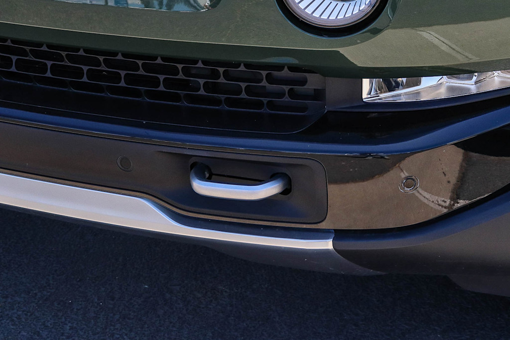 Thumbnail: 2024 Rivian R1S - 10